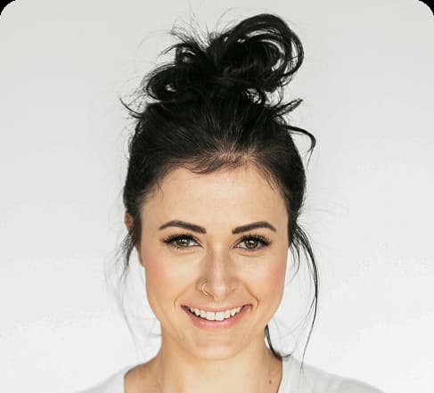 Jeannie, Loqui Listener and life coach with 10+ years, talk to her online